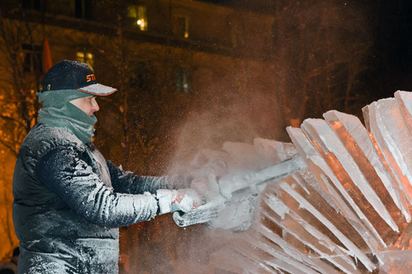 СНЕГОЛЕД, фестиваль ледовых и снежных скульптур