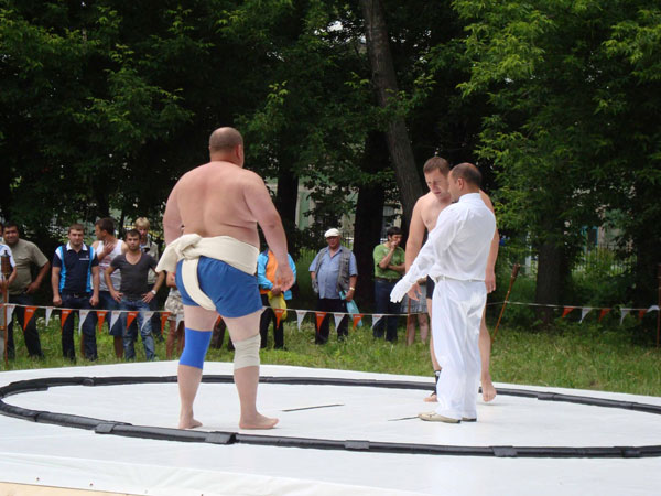 STIHL спонсор открытого турнира по сумо в Тверской области